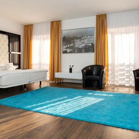 Titan Centrum 3* Nyíregyháza