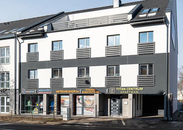 Titan Centrum